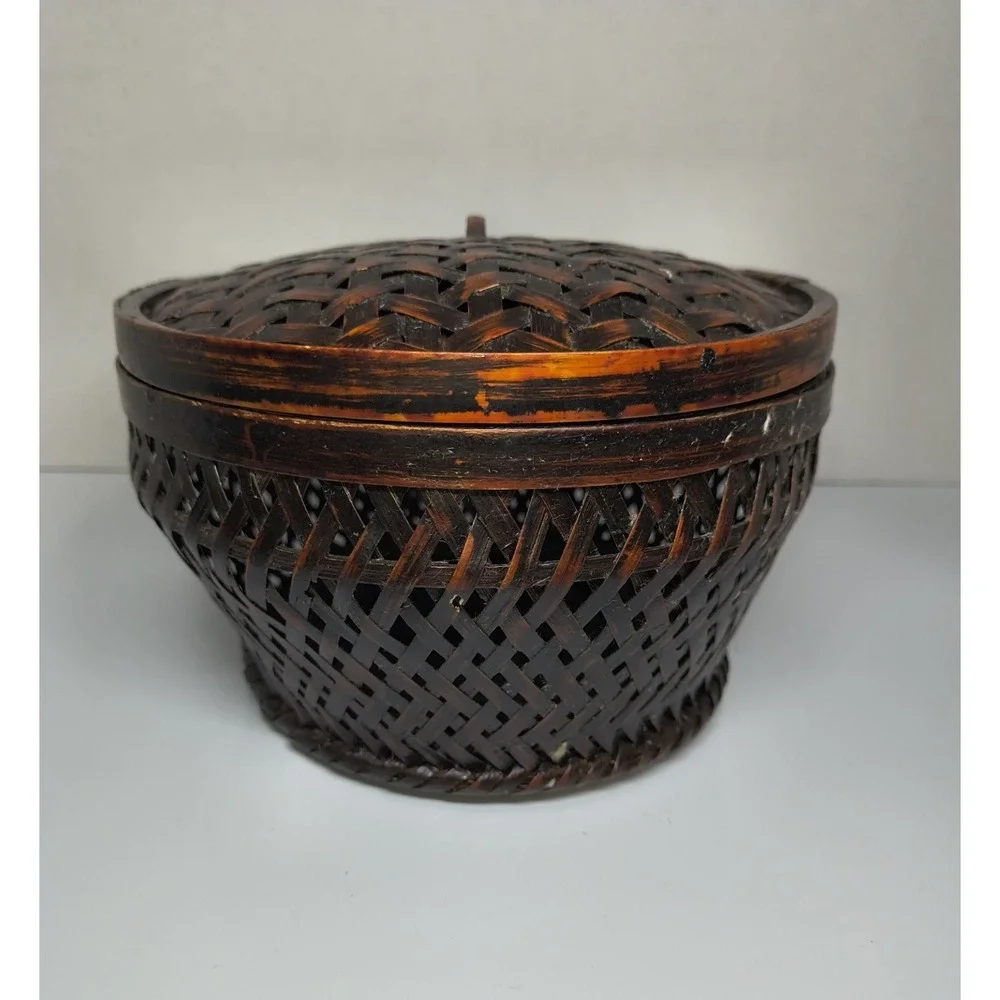 Woven Bamboo Oval Storage Basket Box Container W Lid Herringbone Weave Lacquered